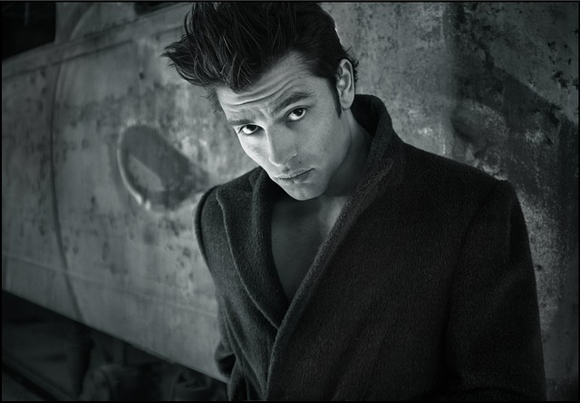 Czy płaszcz pasuje do jeansów? Czy płaszcz pasuje do jeansów?