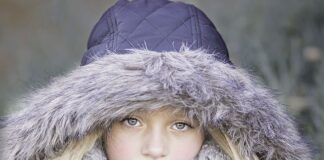 Co jest cieplejsze wełna czy poliester?