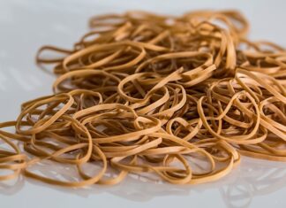 Jak wybrać prześcieradło z gumką?