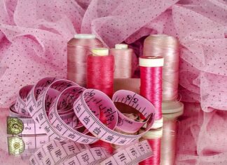 Jaką długość płaszcza dla niskiej osoby?