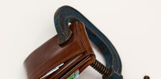 Czy pieniądze zebrane na weselu podlegają opodatkowaniu?