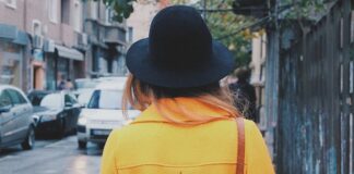 Czy płaszcz powinien być dopasowany?