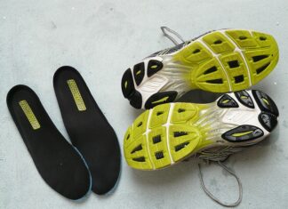 Jak założyć wkładki żelowe do butów?