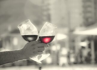 Czy czerwone majtki na studniówkę? Czy czerwone majtki na studniówkę?